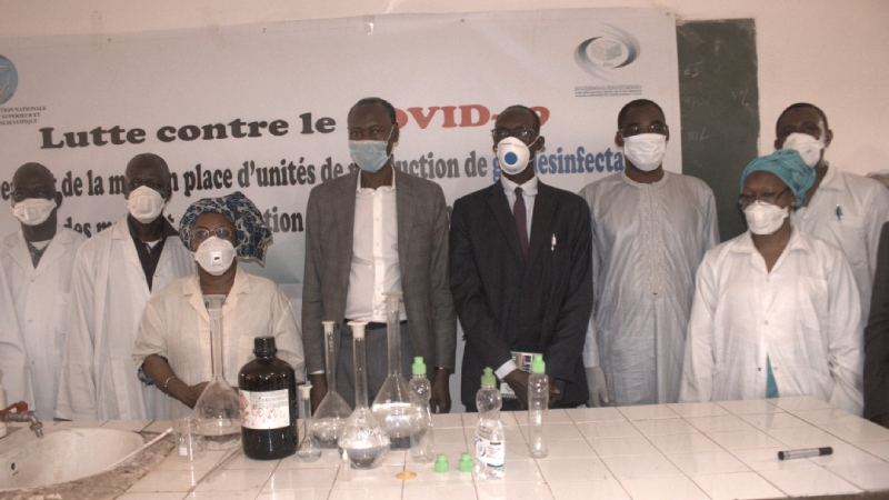 ICESCO lab begins hand sanitizer production at Science and Technology University in Mali