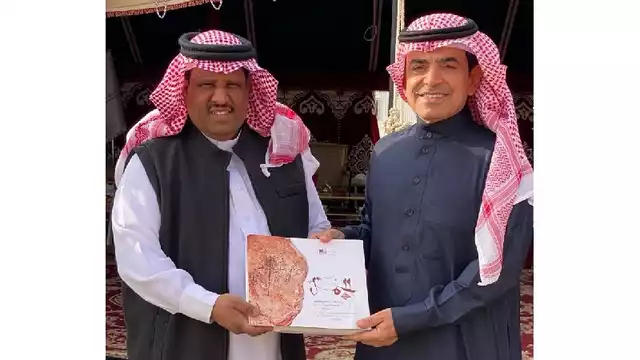 Le Directeur général de l’ICESCO en visite au festival international Roi Abdulaziz des chameaux à Riyad