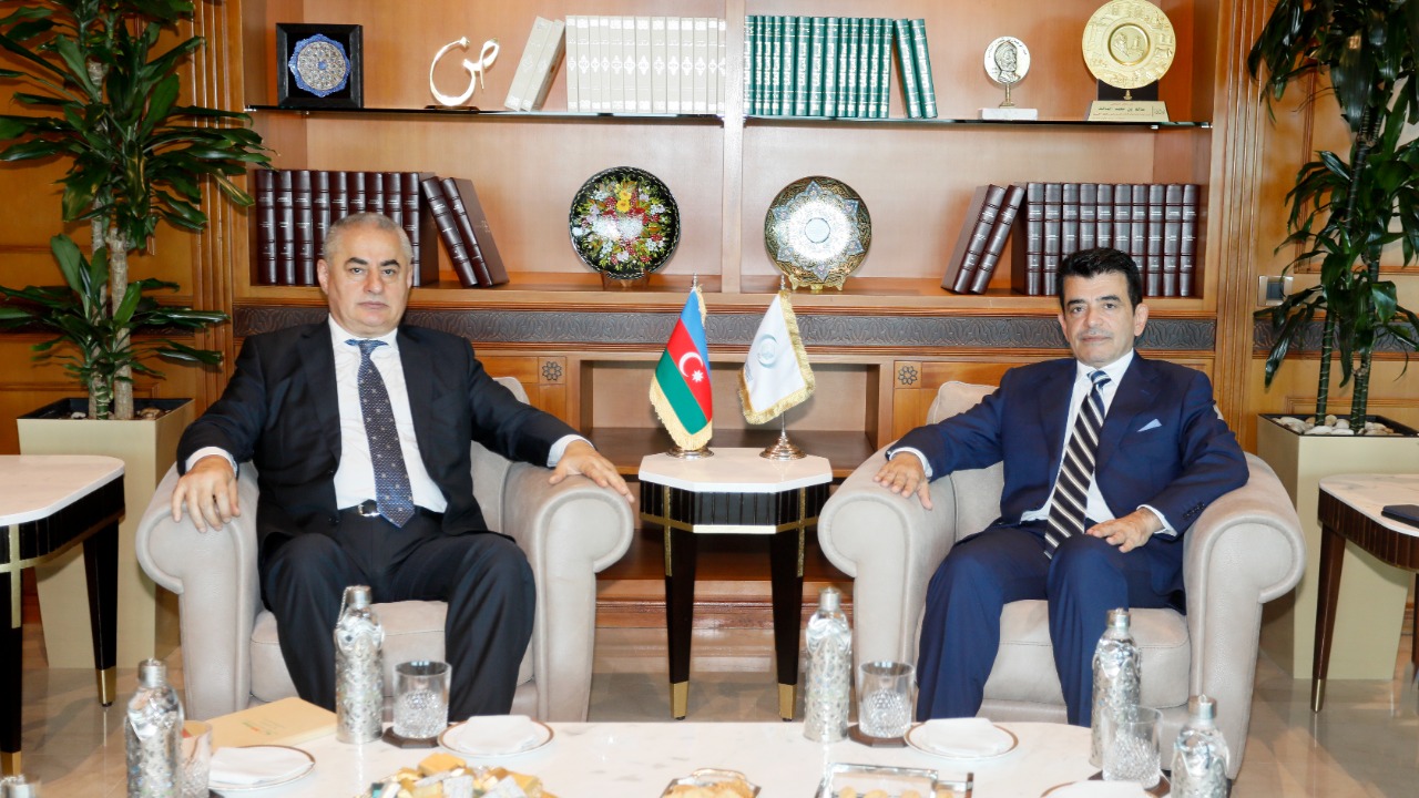 Le Directeur général de l’ICESCO reçoit l’ambassadeur de la République d’Azerbaïdjan à Rabat