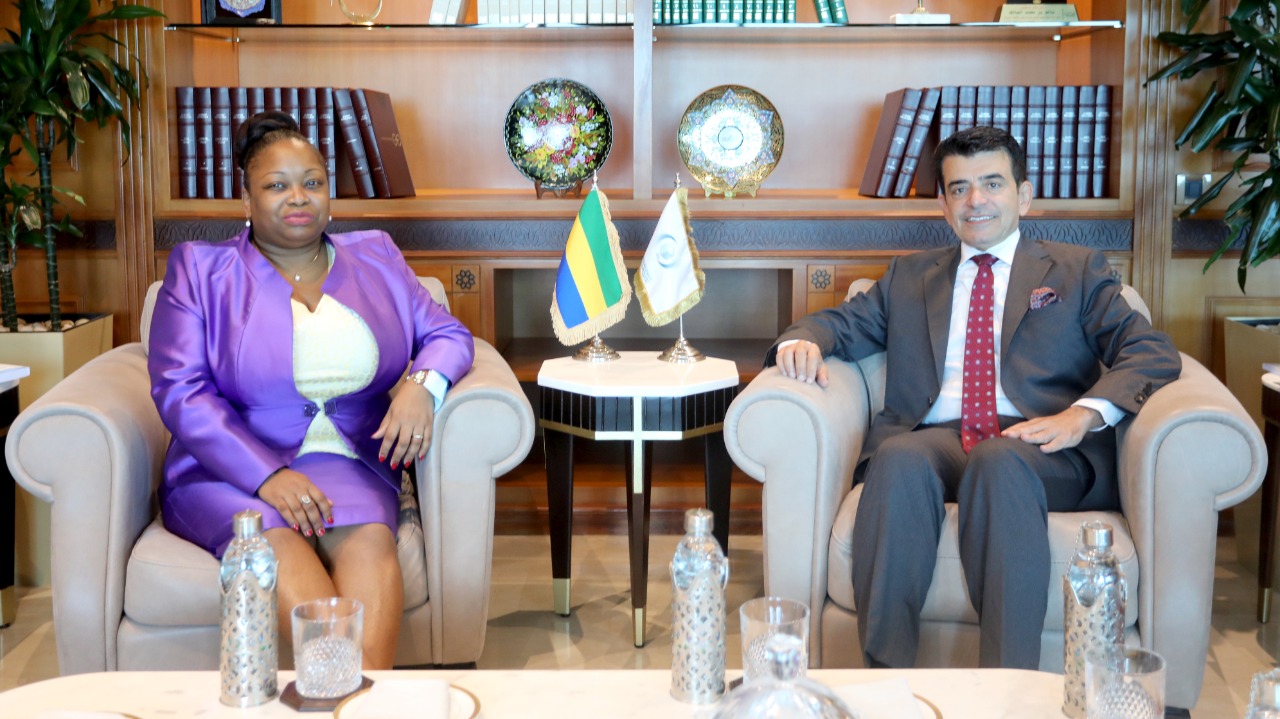 Le Directeur général de l’ICESCO reçoit la ministre gabonaise de l’Éducation nationale