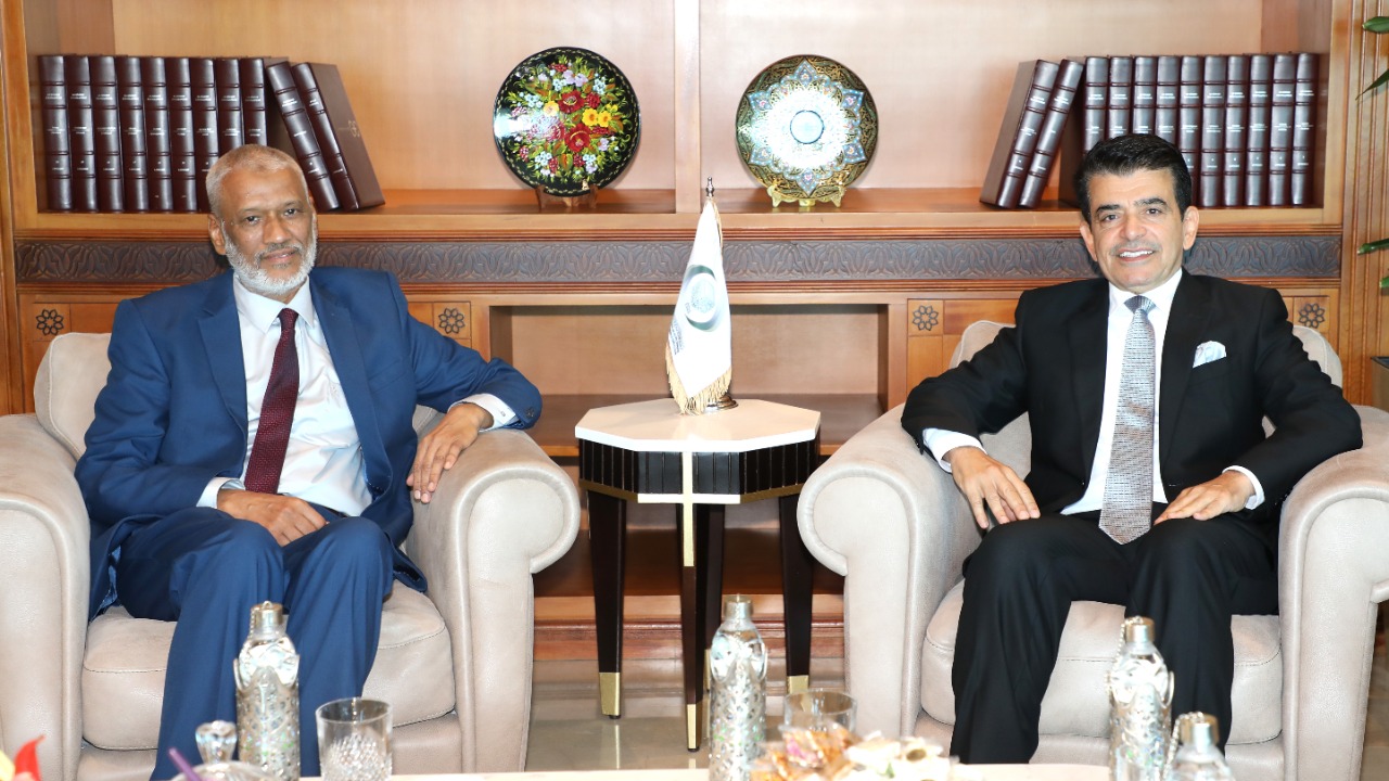 ICESCO Director-General receives IMF Executive Secretary