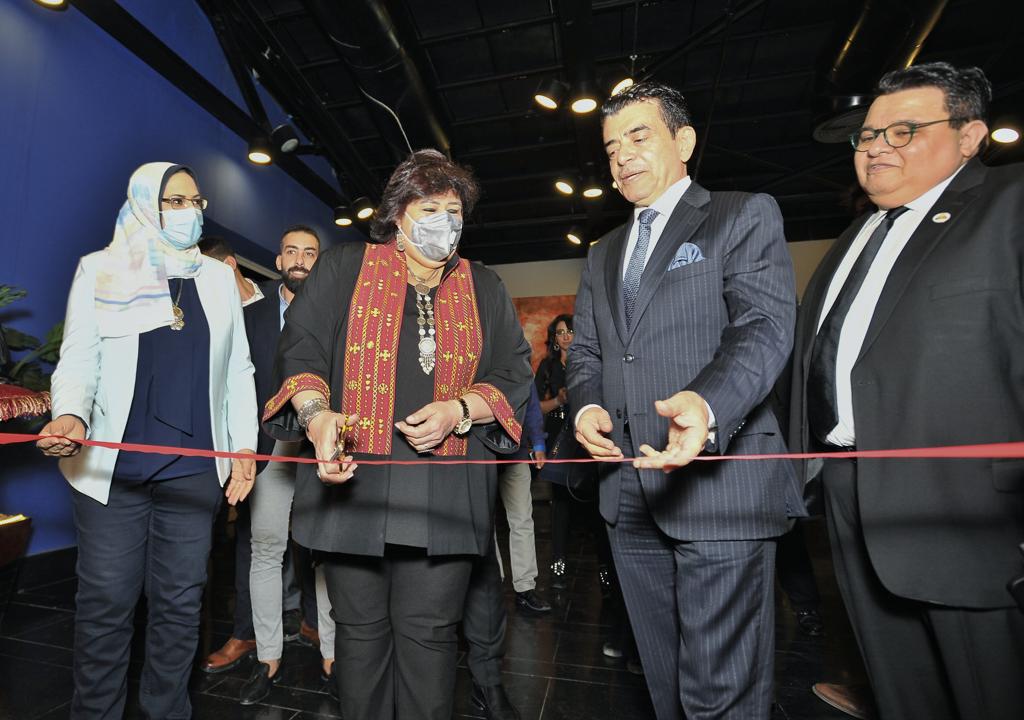 Le Directeur général de l’ICESCO et la ministre égyptienne de la Culture inaugurent l’exposition des mosquées khédiviales d’Égypte