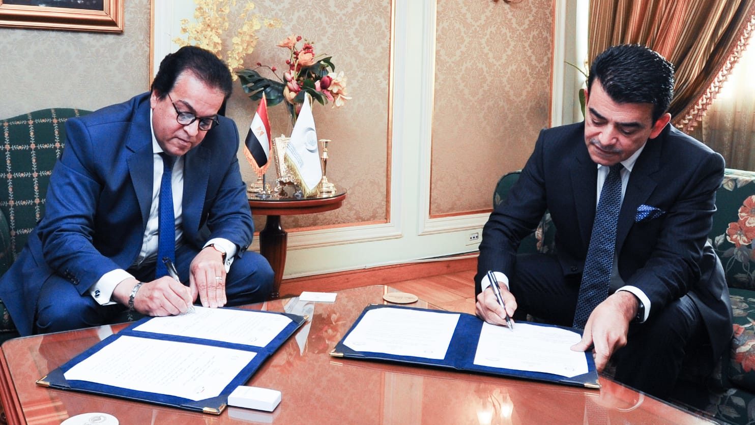 Signature de l’accord d’accueil par l’Égypte du Conseil exécutif et de la Conférence générale de l’ICESCO