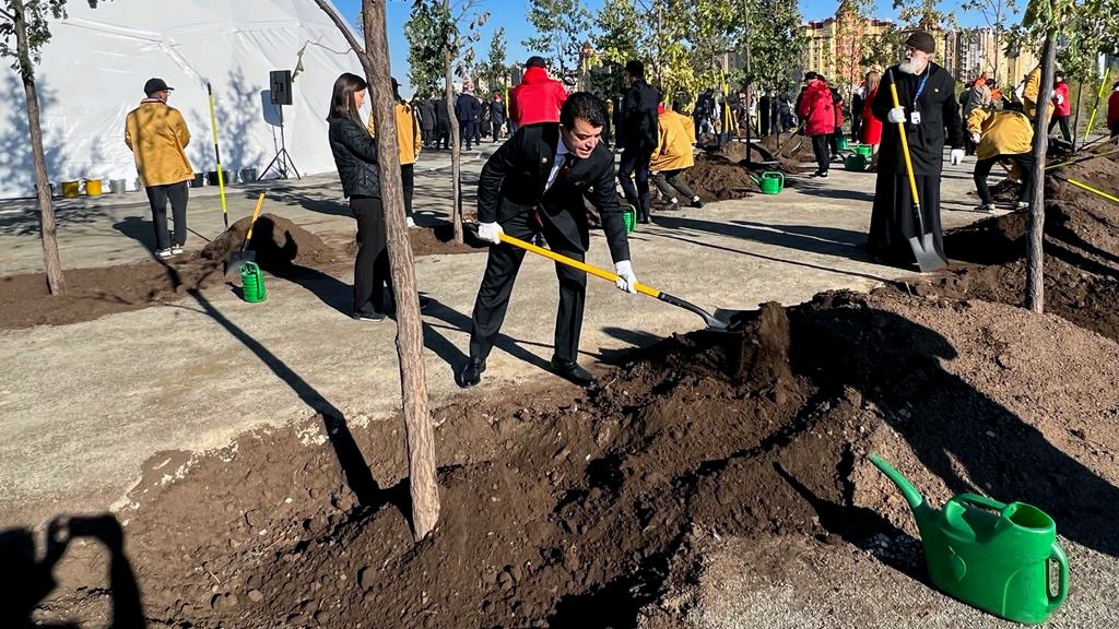 ICESCO Director-General Participates in Planting Peace Trees in Kazakhstan