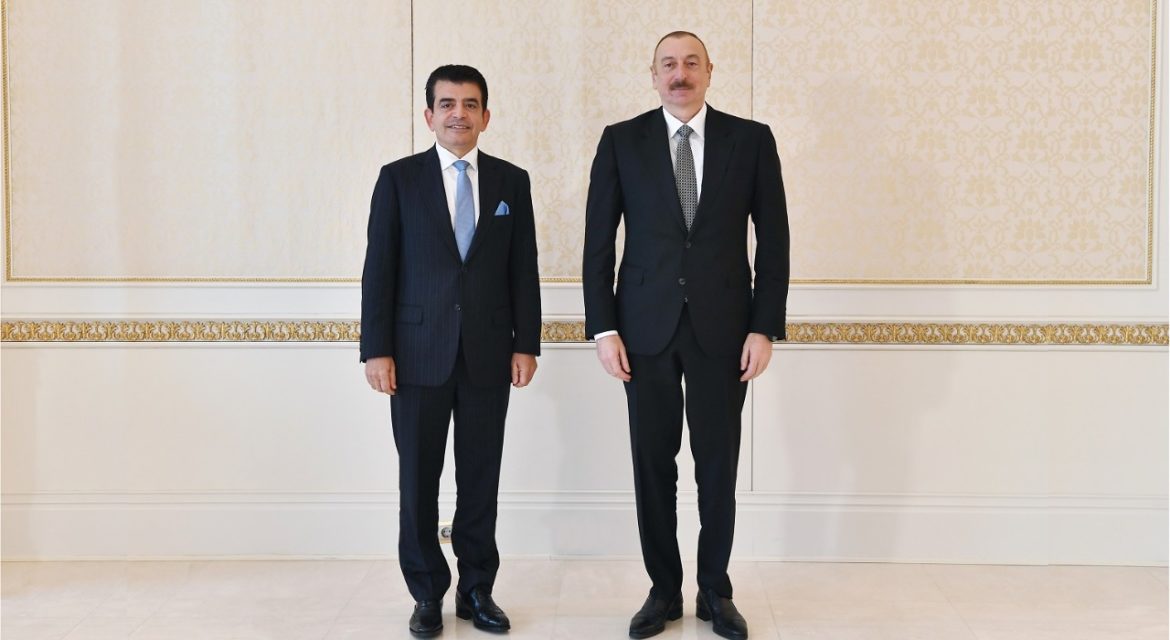 Le Président de l’Azerbaïdjan salue le rôle de l’ICESCO lors de son entretien avec le Directeur général de l’ICESCO et sa délégation accompagnante