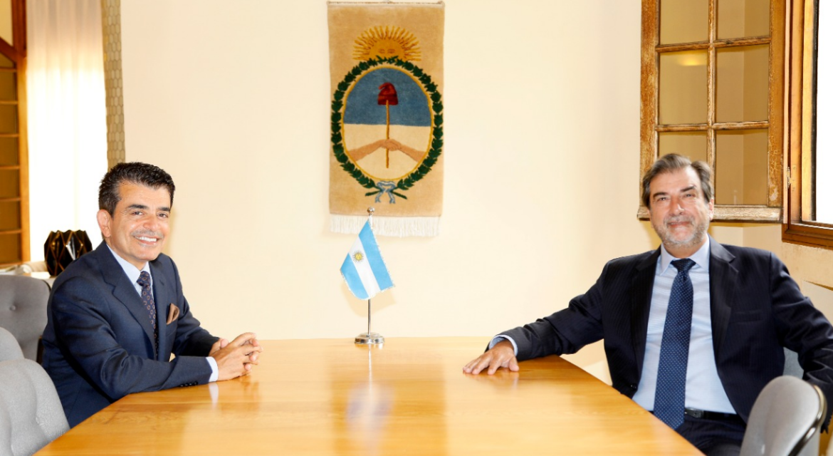Le Directeur général de l’ICESCO s’entretient avec l’ambassadeur d’Argentine à Rabat