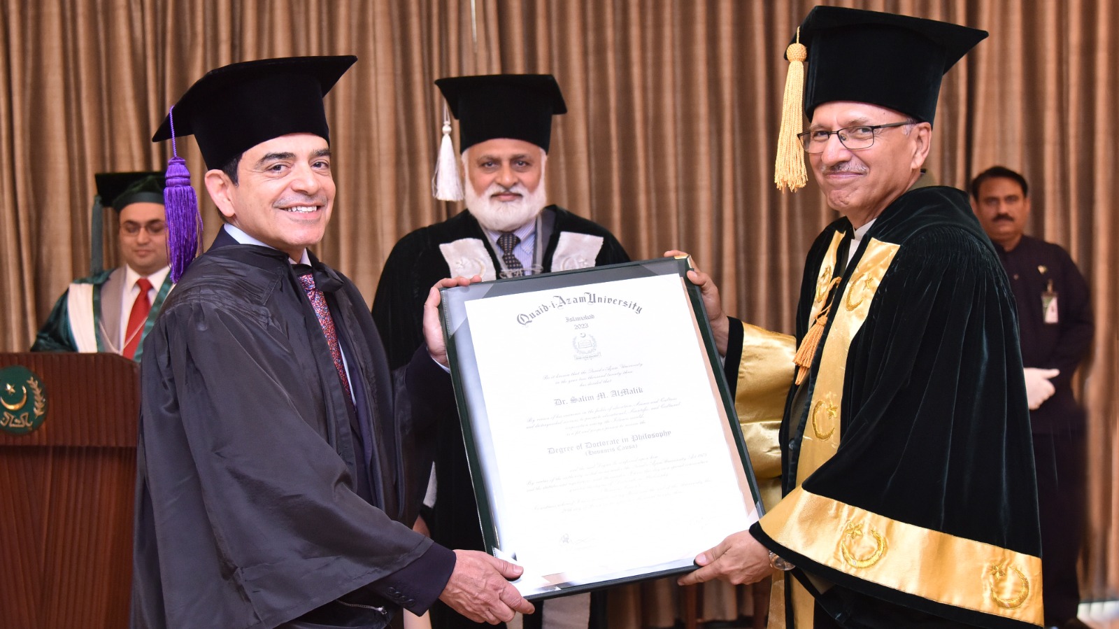 Pakistani President presents ICESCO Director-General with honorary doctorate from Quaid-i-Azam University