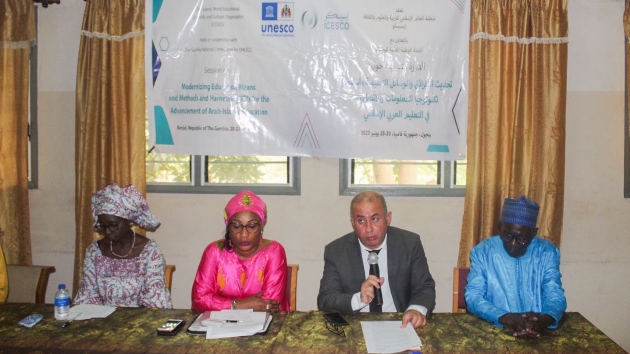 ICESCO holds training session on modernizing means of Arabic-Islamic education in Gambia