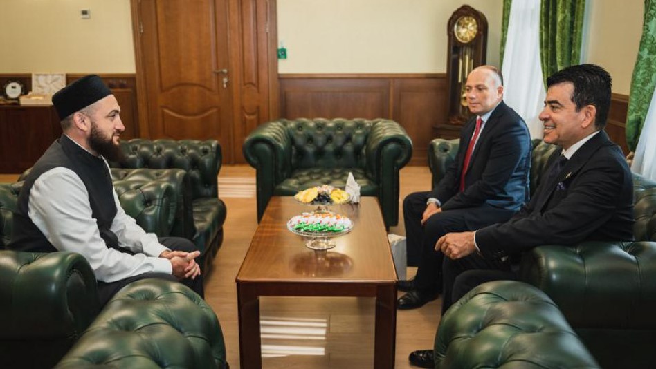 Le Directeur général de l’ICESCO s’entretient avec le Mufti de la République du Tatarstan