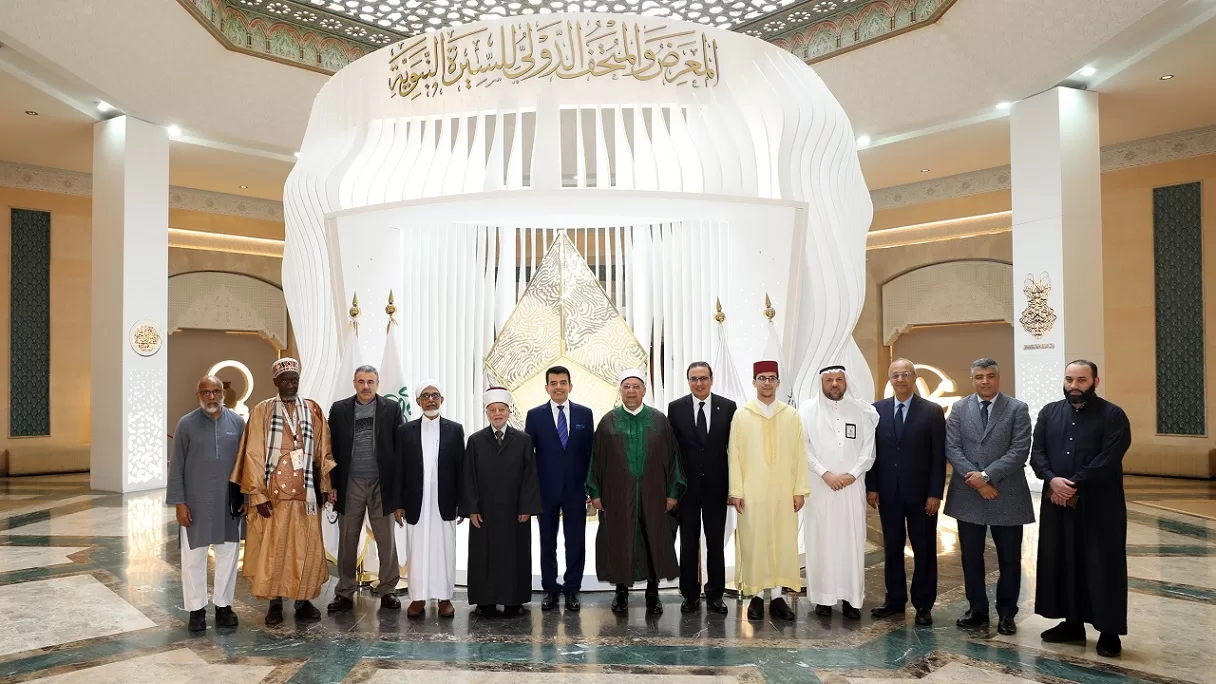 Une délégation des oulémas visite l’Exposition et Musée international de la Sîrah du Prophète et de la Civilisation islamique à l’ICESCO